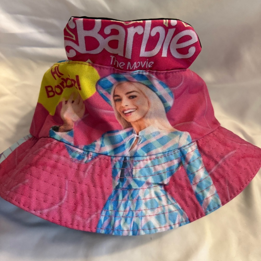 NWOT Barbie: The Movie Rare Pop-up Reversible Bucket Hat